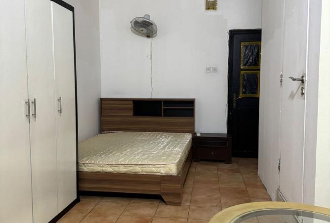 960373 - Property Main Image