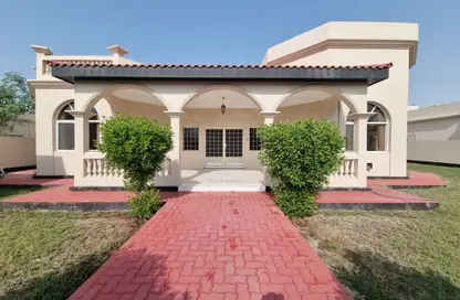 Villa - 4 Bedrooms - 4 Bathrooms for rent in Hamala - Northern Governorate
