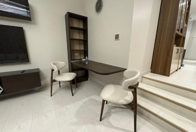 974161 - Property Image 2