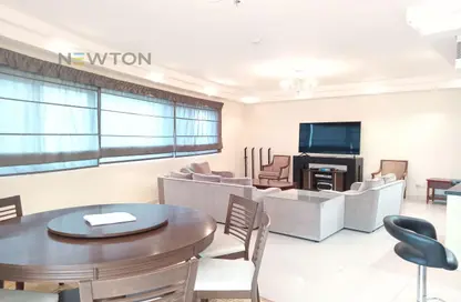Living / Dining Room image for: Apartment - 3 Bedrooms - 3 Bathrooms for rent in Amwaj Avenue - Amwaj Islands - Muharraq Governorate, Image 1