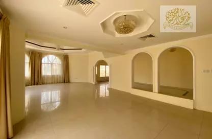 Villa - 4 Bedrooms - 4 Bathrooms for rent in Janabiya - Northern Governorate