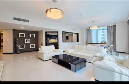 Apartment - 3 Bedrooms - 5 Bathrooms for sale in Al Juffair - Capital Governorate