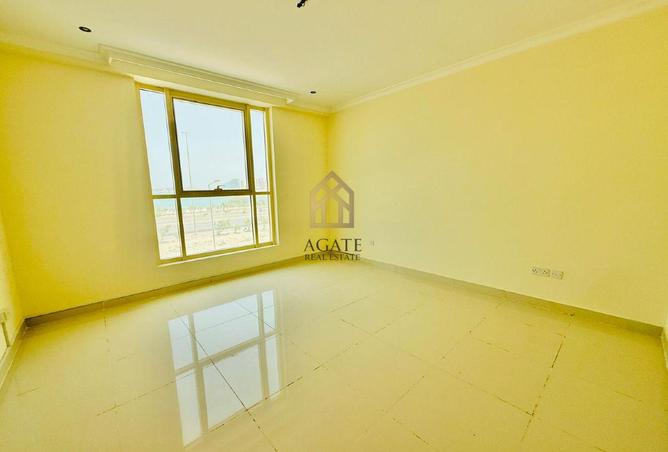 972006 - Property Image 3