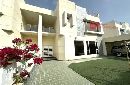 Villa - 4 Bedrooms - 4 Bathrooms for rent in Janabiya - Northern Governorate