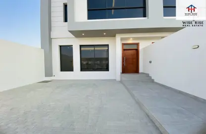 مجمع سكني - 3 غرف نوم - 4 حمامات للايجار في المنامة - محافظة العاصمة