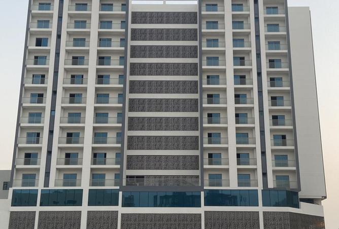 985390 - Property Main Image