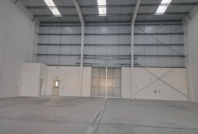 983307 - Property Image 2