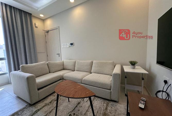 965423 - Property Image 2