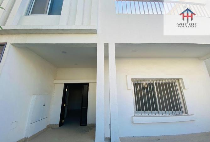 965987 - Property Image 2