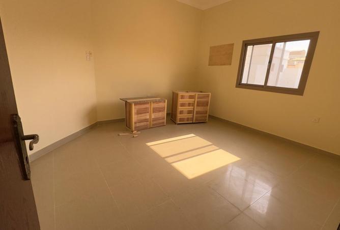 984362 - Property Image 3