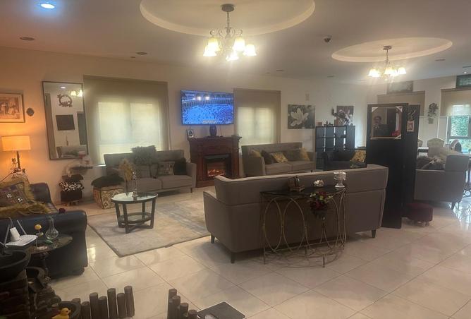 962150 - Property Image 3