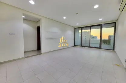 Apartment - 2 Bedrooms - 2 Bathrooms for rent in Janabiya - Northern Governorate
