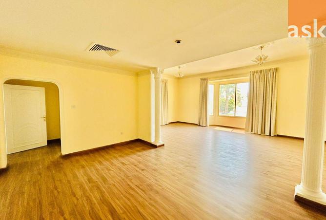 964616 - Property Image 2