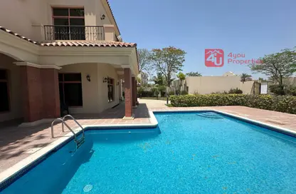 Villa - 4 Bedrooms - 5 Bathrooms for rent in Saar - Northern Governorate