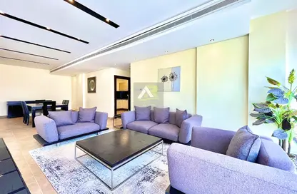 Apartment - 2 Bedrooms - 3 Bathrooms for rent in Sanabis - Manama - Capital Governorate