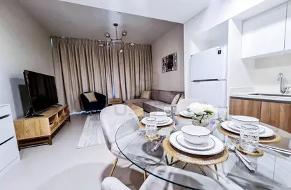 Living / Dining Room image for: Apartment - 1 Bedroom - 1 Bathroom for sale in Marassi Boulevard - Diyar Al Muharraq - Muharraq Governorate, Image 1