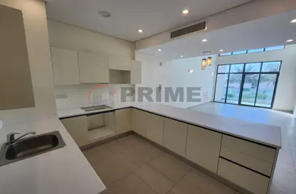 Kitchen image for: Duplex - 3 Bedrooms - 4 Bathrooms for sale in Danat Al Bahrain - Southern Governorate, Image 1