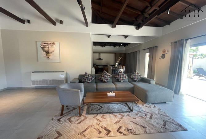 964235 - Property Main Image