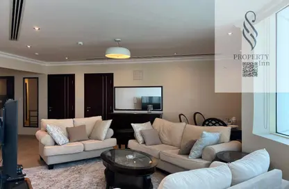 Apartment - 3 Bedrooms - 3 Bathrooms for sale in Al Juffair - Capital Governorate