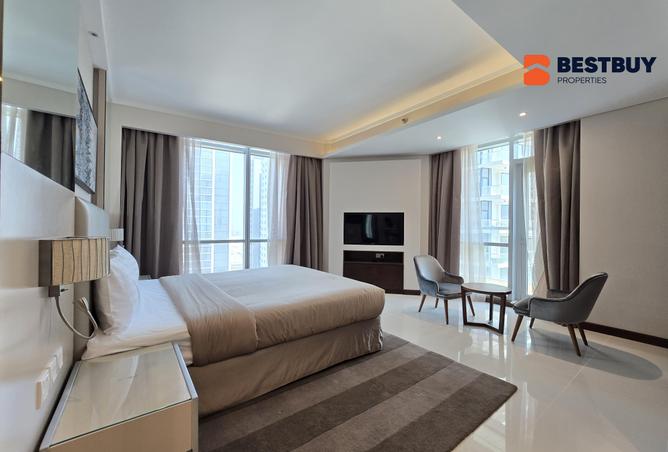 956934 - Property Image 2