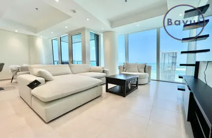 Living Room image for: Apartment - 2 Bedrooms - 3 Bathrooms for rent in Bahrain Financial Harbour - Manama - Capital Governorate, Image 1