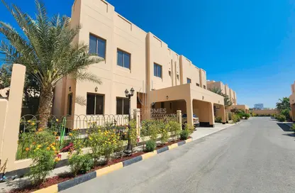 Outdoor Building image for: Villa - 4 Bedrooms - 4 Bathrooms for rent in Janabiya - Northern Governorate, Image 1