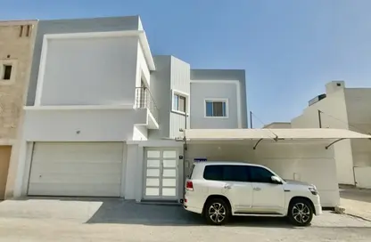 Villa - 4 Bedrooms - 5 Bathrooms for sale in Hamad Town - Northern Governorate