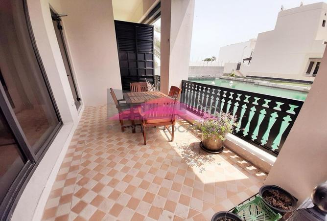 988202 - Property Image 3