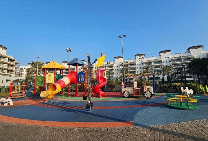 990066 - Property Image 2