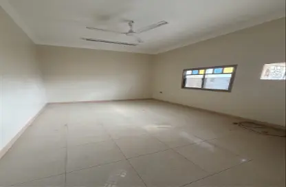 Apartment - 2 Bedrooms - 2 Bathrooms for rent in Sitra - Central Governorate