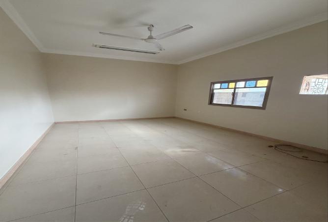 985100 - Property Main Image