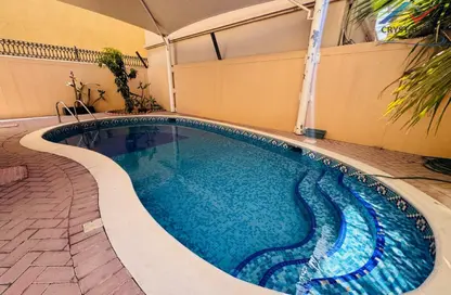 Villa - 4 Bedrooms - 4 Bathrooms for rent in Tubli - Central Governorate