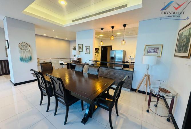 958815 - Property Image 2