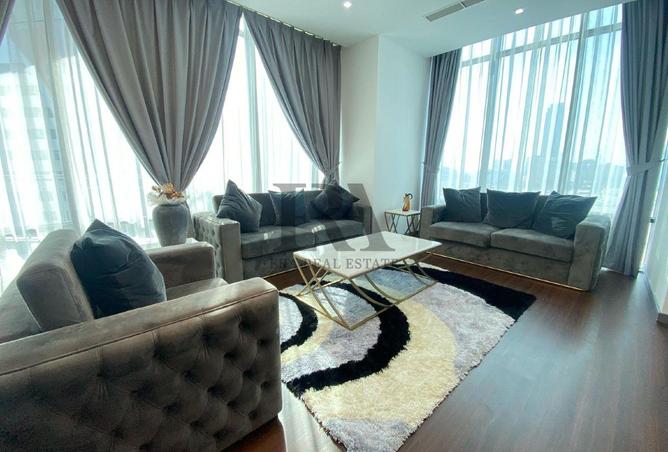 978681 - Property Image 2