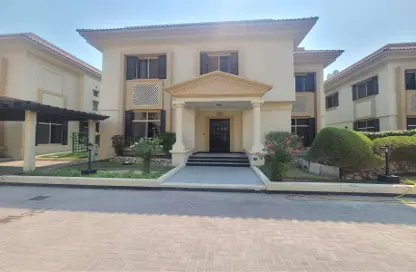 Villa - 4 Bedrooms - 4 Bathrooms for rent in Mahooz - Manama - Capital Governorate