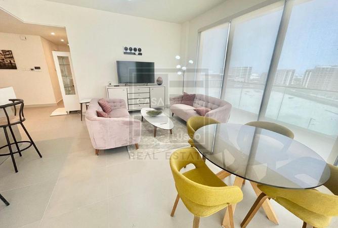 984069 - Property Image 2