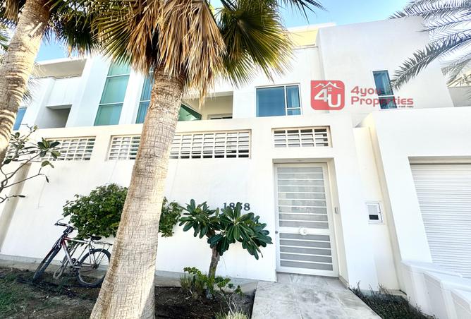 989847 - الصورة الرئيسية للعقار