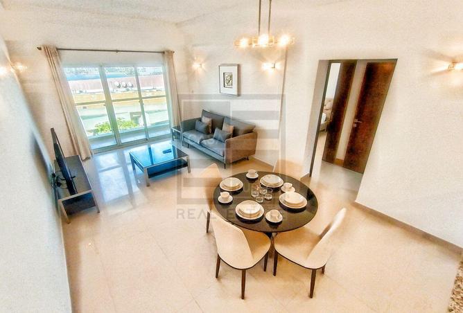 990211 - Property Image 3