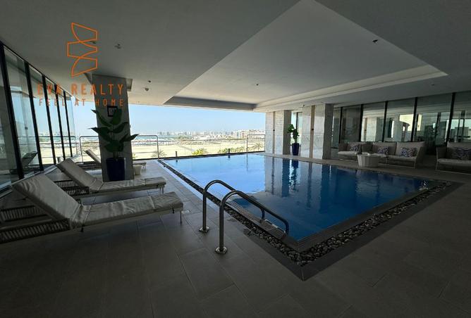 965428 - Property Image 2