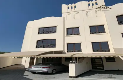 Outdoor Building image for: Villa - 3 Bedrooms - 5 Bathrooms for rent in Janabiya - Northern Governorate, Image 1