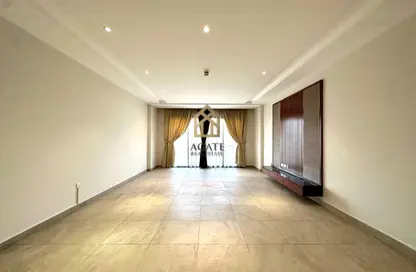 Apartment - 3 Bedrooms - 4 Bathrooms for sale in Hidd - Muharraq Governorate