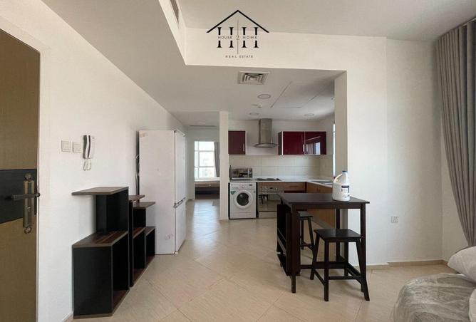 972433 - Property Image 2