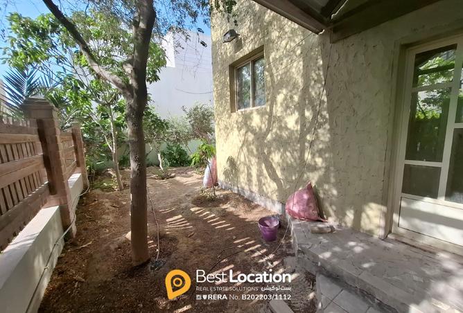 915065 - Property Image 3