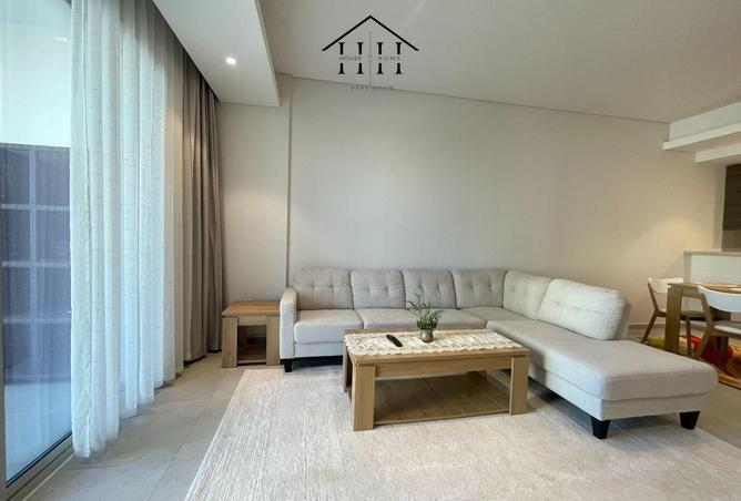 969015 - Property Image 2