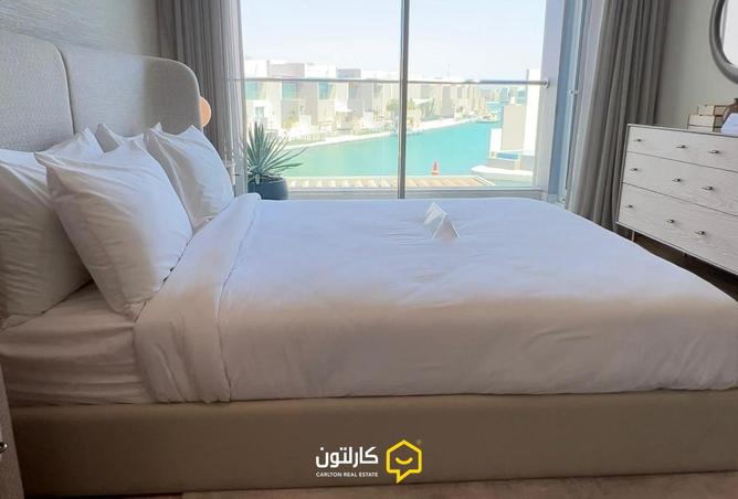 986355 - Property Image 2