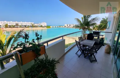 Apartment - 4 Bedrooms - 5 Bathrooms for sale in Tala Island - Amwaj Islands - Muharraq Governorate