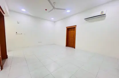 شقة - غرفة نوم - 1 حمام للايجار في توبلي - المحافظة الوسطى