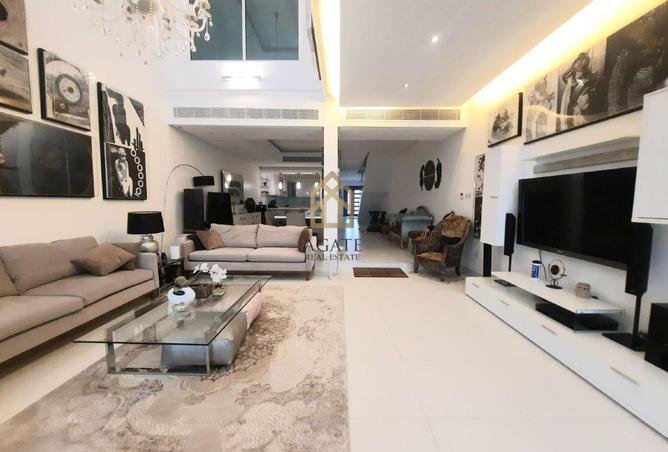 970802 - Property Image 2