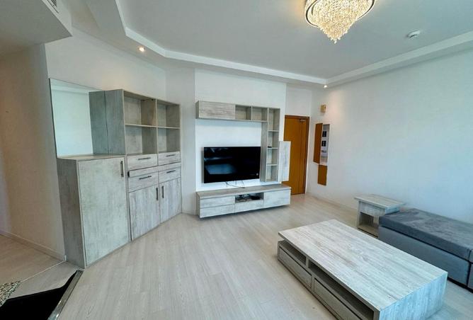 967607 - Property Image 3