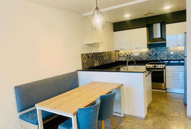 981830 - Property Image 2